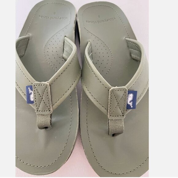 NEW VINEYARD VINES Size 8 Men's Clover Green Leather CONTOURED Flip Flop SANDAL - Picture 2 of 5